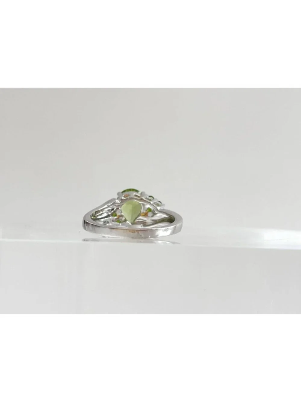 Thai Made Pear Cut Multi Stone Peridot Sterling Silver 925 Vintage Ring sz 7.75